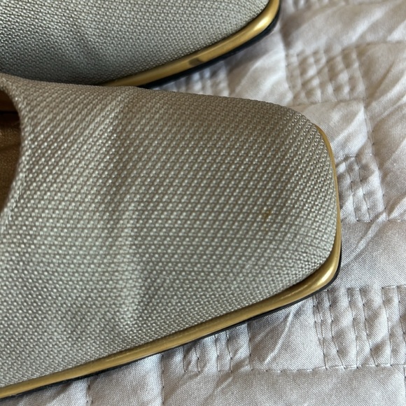 Stuart Weitzman, Sz 7, gold chunky heel taupe fabric, square toe, office siren - Picture 8 of 8